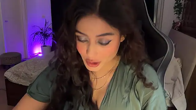 Snapshot of GoddessAnna chatting on 26, 5, 2026 GoddessAnna online show from 26, 5, 2026