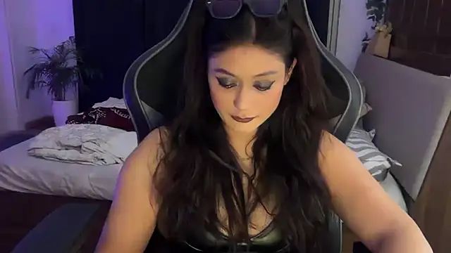 Snapshot of GoddessAnna chatting on 28, 5, 2026 GoddessAnna online show from 28, 5, 2026
