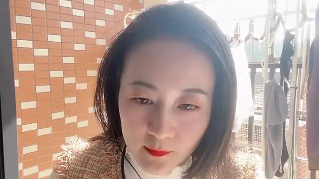 fanfan-FF online show from 4, 1, 2025