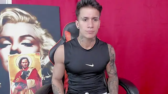 pettergrey1 online show from 18, 3, 2025