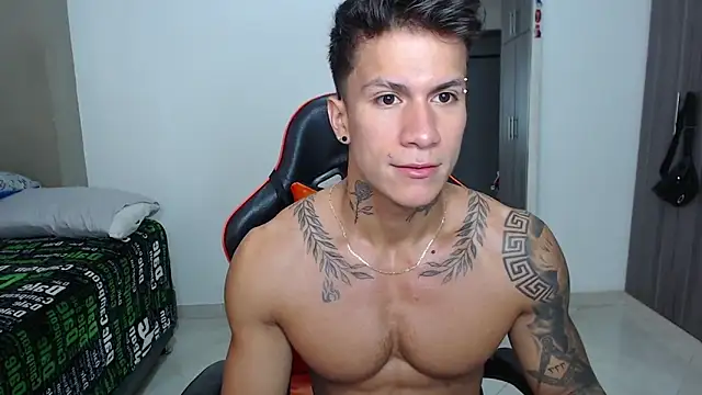 pettergrey1 online show from 23, 2, 2026