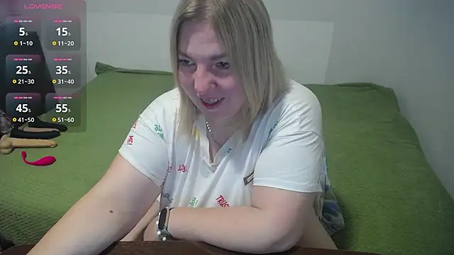 Snapshot of MARGARET_gem chatting on 31, 10, 2025 MARGARET gem online show from 31, 10, 2025