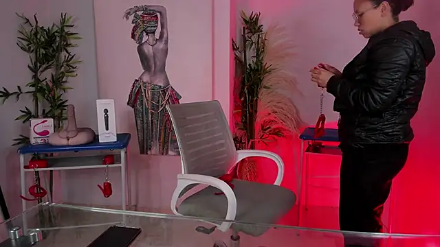 lilith-deveraux online show from 18, 2, 2025