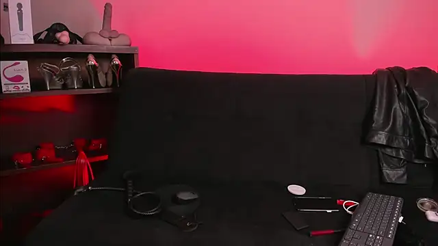 lilith-deveraux online show from 20, 2, 2025