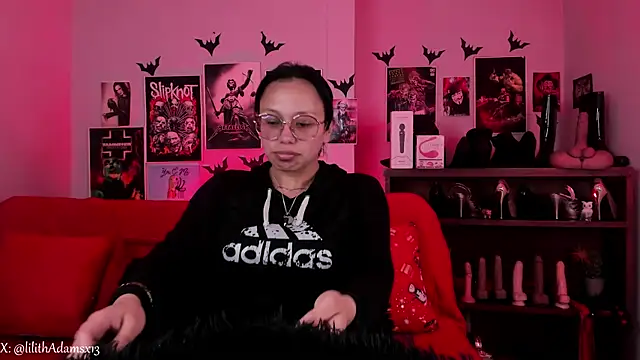 lilith-deveraux online show from 6, 1, 2026