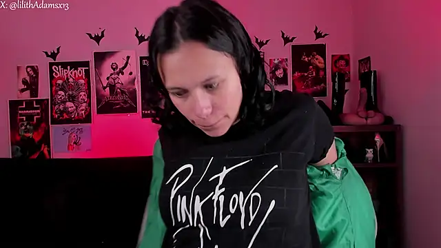 lilith-deveraux online show from 2, 2, 2026