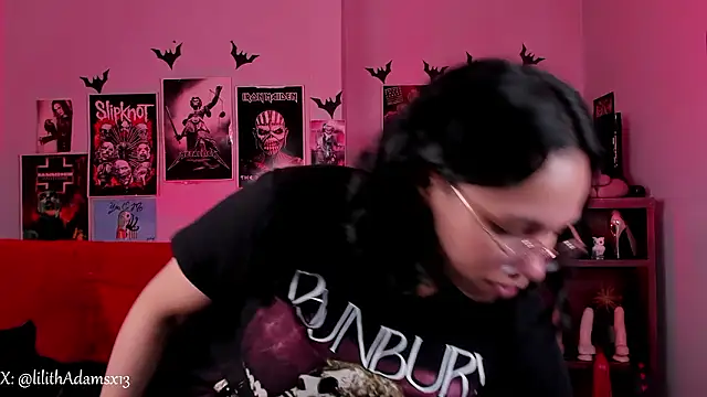 lilith-deveraux online show from 2, 3, 2026