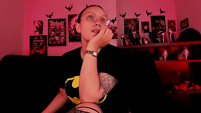 Snapshot of lilith-deveraux chatting on 14, 7, 2026 lilith-deveraux online show from 14, 7, 2026