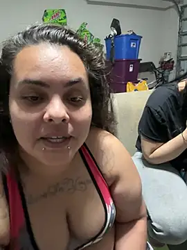 Snapshot of DatBishYouMiss chatting on 16, 12, 2024 DatBishYouMiss online show from 16, 12, 2024