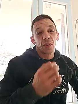 Snapshot of mika11100 chatting on 21, 12, 2024 mika11100 online show from 21, 12, 2024