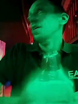 Snapshot of mika11100 chatting on 16, 10, 2025 mika11100 online show from 16, 10, 2025