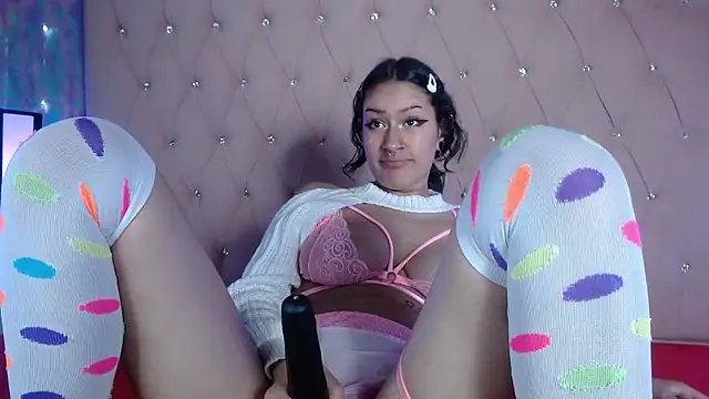 Nina Ethan online show from 3, 12, 2024