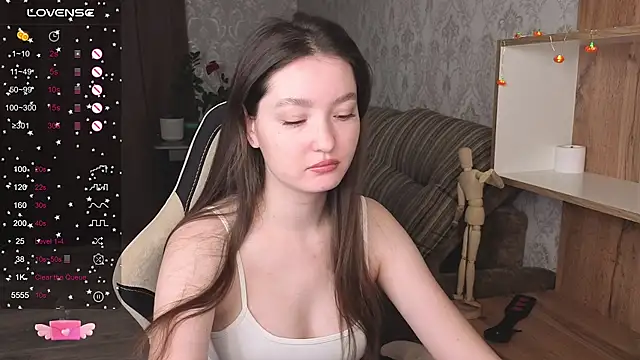 Snapshot of Fairyy_Moon chatting on 3, 11, 2025 Fairyy Moon online show from 3, 11, 2025