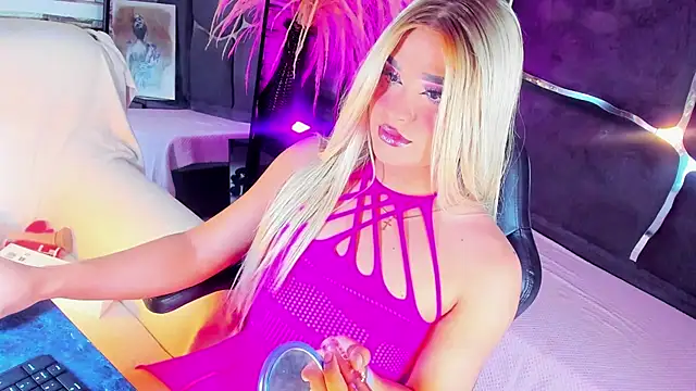 Elody Preysler69 online show from 19, 4, 2026