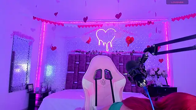 KylieVictoria online show from 14, 2, 2025