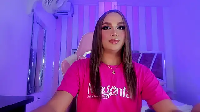 KylieVictoria online show from 1, 12, 2025