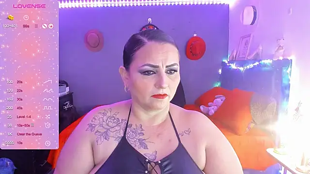 Ivonnee   online show from 28, 12, 2024