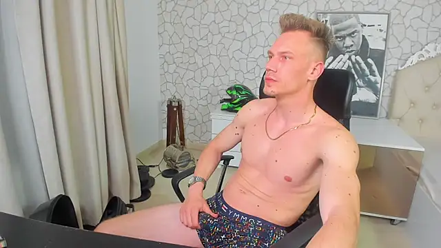 Snapshot of MateoBenjaminX chatting on 12, 3, 2025 MateoBenjaminX online show from 12, 3, 2025