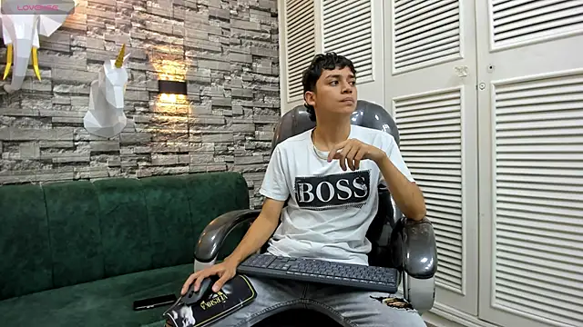 DamiBright online show from 28, 11, 2025