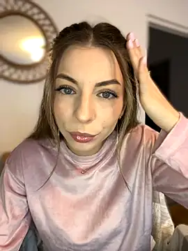 Mia Ethan online show from 7, 11, 2025