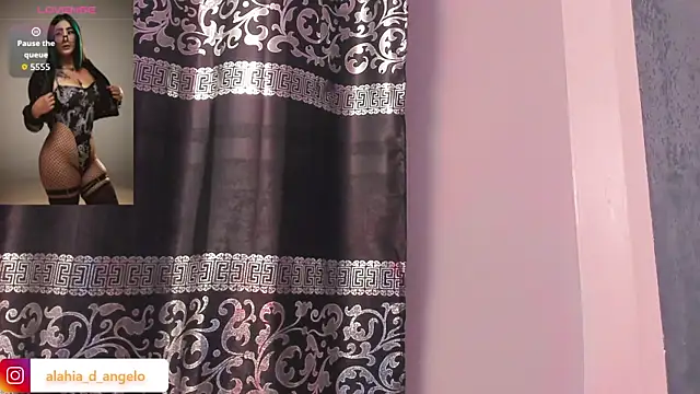 Snapshot of Alahia_Dangelo chatting on 30, 4, 2026 Alahia Dangelo online show from 30, 4, 2026