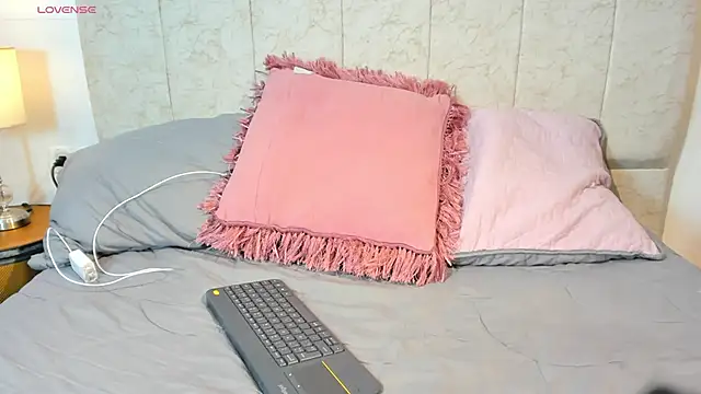  maria foxx  online show from 25, 2, 2026