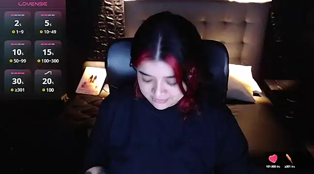 Snapshot of _ValeryStone_ chatting on 22, 12, 2024  ValeryStone  online show from 22, 12, 2024