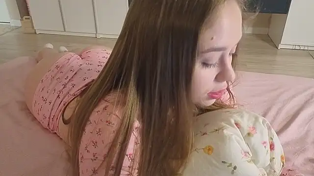 endlesssoffi online show from 15, 3, 2026