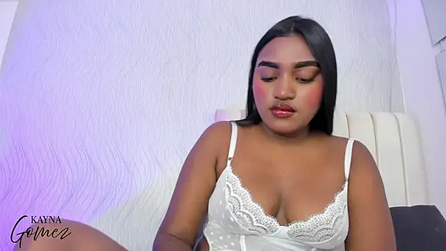 Snapshot of kayna_gomez chatting on 15, 11, 2025 kayna gomez online show from 15, 11, 2025