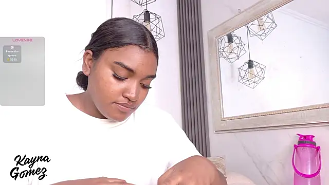 Snapshot of kayna_gomez chatting on 10, 2, 2026 kayna gomez online show from 10, 2, 2026