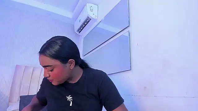 Snapshot of kayna_gomez chatting on 20, 2, 2026 kayna gomez online show from 20, 2, 2026