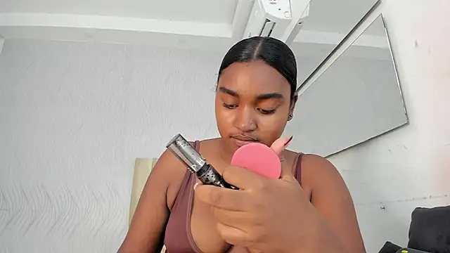 Snapshot of kayna_gomez chatting on 22, 3, 2026 kayna gomez online show from 22, 3, 2026