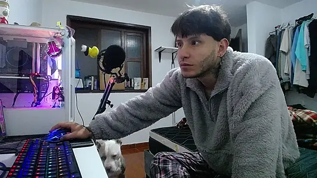 Snapshot of esjrobles chatting on 4, 1, 2025 esjrobles online show from 4, 1, 2025