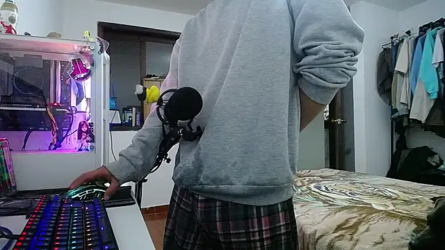 Snapshot of esjrobles chatting on 4, 1, 2025 esjrobles online show from 4, 1, 2025