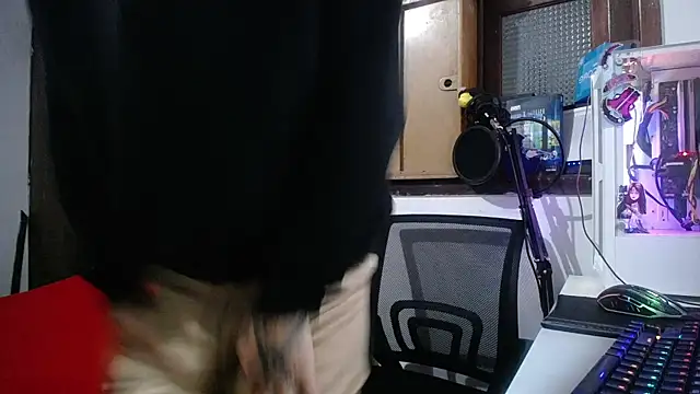 Snapshot of esjrobles chatting on 15, 2, 2025 esjrobles online show from 15, 2, 2025