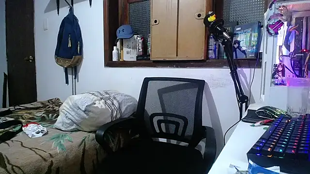 Snapshot of esjrobles chatting on 8, 3, 2025 esjrobles online show from 8, 3, 2025