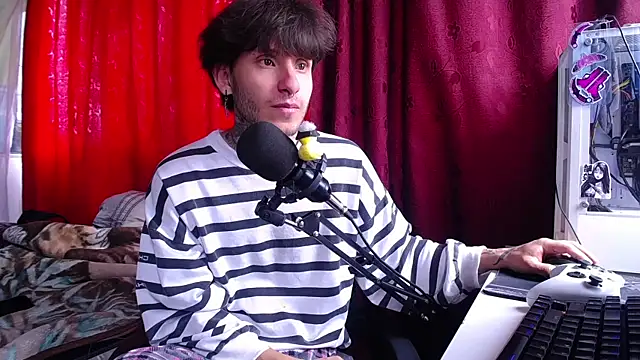 Snapshot of esjrobles chatting on 11, 3, 2025 esjrobles online show from 11, 3, 2025