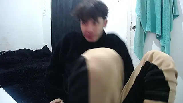 Snapshot of esjrobles chatting on 10, 9, 2025 esjrobles online show from 10, 9, 2025