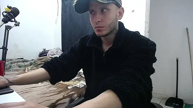 Snapshot of esjrobles chatting on 16, 9, 2025 esjrobles online show from 16, 9, 2025