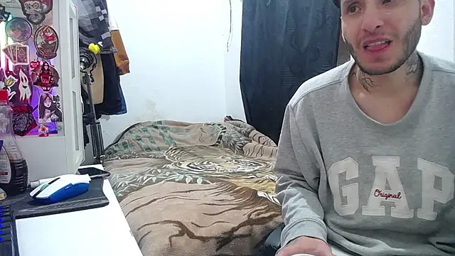 Snapshot of esjrobles chatting on 24, 9, 2025 esjrobles online show from 24, 9, 2025