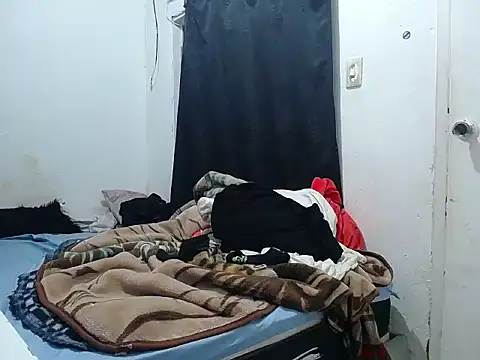 Snapshot of esjrobles chatting on 29, 9, 2025 esjrobles online show from 29, 9, 2025