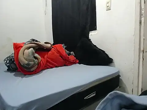 Snapshot of esjrobles chatting on 7, 10, 2025 esjrobles online show from 7, 10, 2025