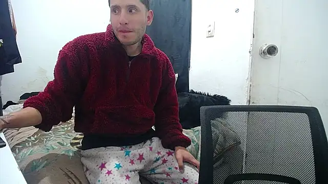 Snapshot of esjrobles chatting on 16, 10, 2025 esjrobles online show from 16, 10, 2025