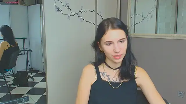 KarolinaBlacks online show from 8, 12, 2024