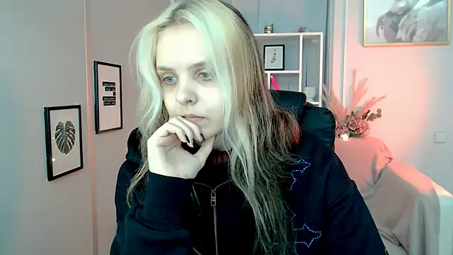 Snapshot of anna_sunshines chatting on 13, 1, 2025 anna sunshines online show from 13, 1, 2025
