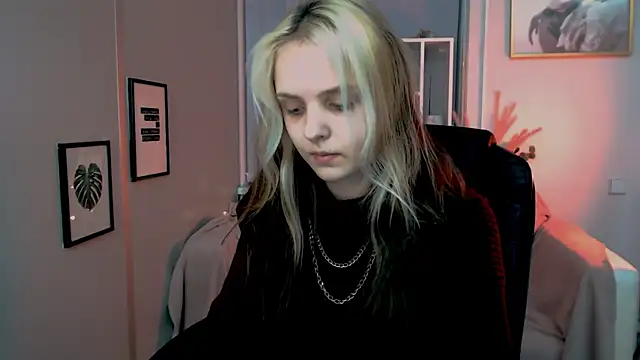 Snapshot of anna_sunshines chatting on 13, 1, 2025 anna sunshines online show from 13, 1, 2025