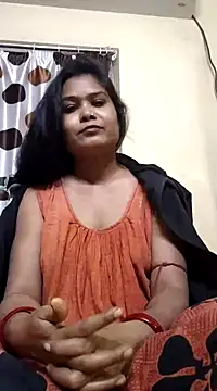 Snapshot of yoursweety09 chatting on 5, 1, 2025 yoursweety09 online show from 5, 1, 2025
