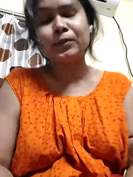 Snapshot of yoursweety09 chatting on 7, 1, 2025 yoursweety09 online show from 7, 1, 2025