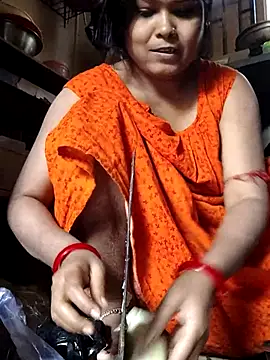 Snapshot of yoursweety09 chatting on 11, 1, 2025 yoursweety09 online show from 11, 1, 2025