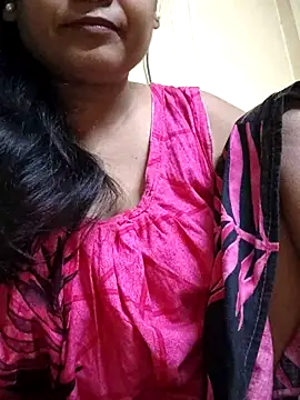 Snapshot of yoursweety09 chatting on 8, 3, 2025 yoursweety09 online show from 8, 3, 2025
